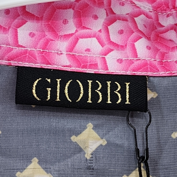 Giobbi Women's The Jones Multi Print Blouse - Picture 4 of 8